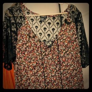 Torrid size 2 blouse